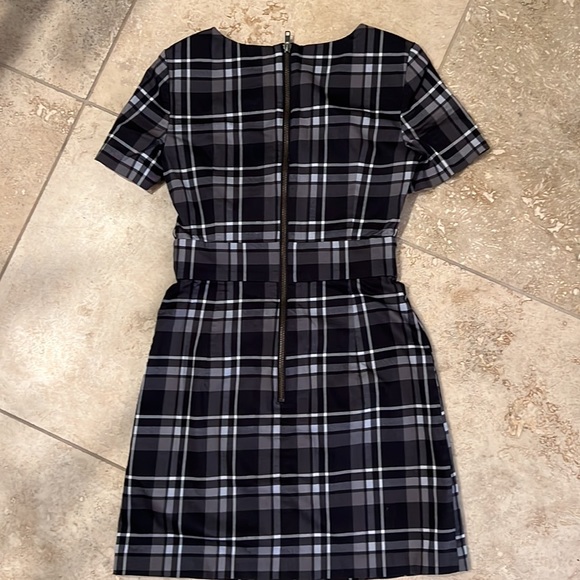 French Connection Dress! - Picture 3 of 6